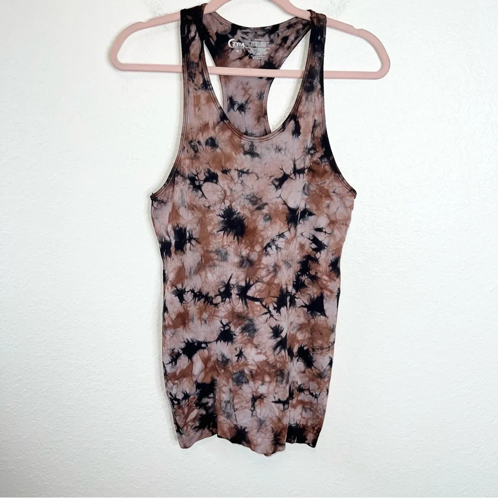 zyia women  medium  tie dye athletic  racerback  tank top sleeveless stretch b12